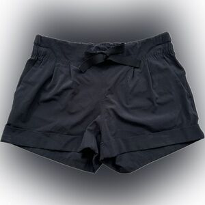 Lululemon Spring Breakaway Short II